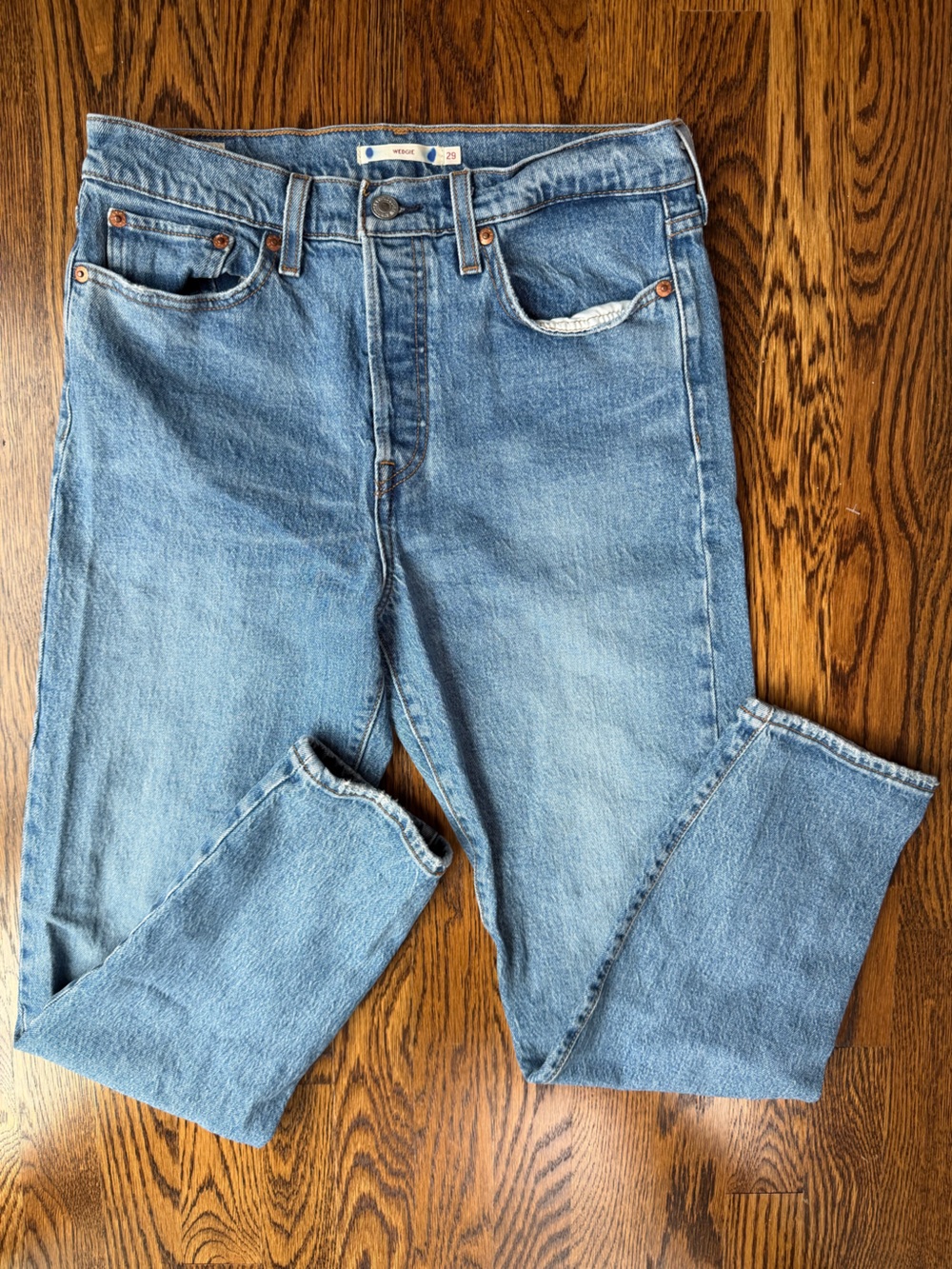 Levi’s Premium High Rise Wedgie Denim Classic Light Blue Western Women’s Jeans